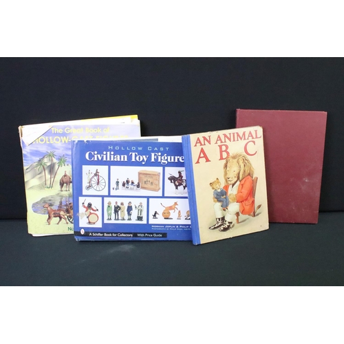 269 - Collection of various books and catalogues to include Schiffer Hollow Cast Civilian Toy Figures Pric... 