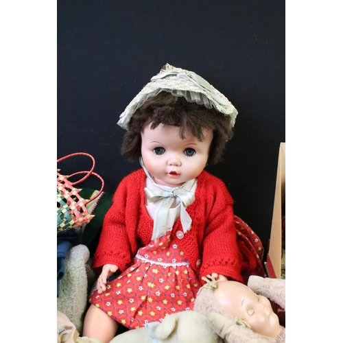 353 - Collection of mixed dolls & soft toys, mid 20th C onwards, to include 2 x Steiff (Lamby & Tapsy), mi... 