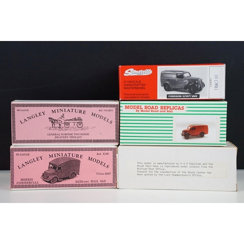 1340 - Five boxed metal models and kits to include 2 x Langley Miniature Models (G40 Morris Commercial Mail... 