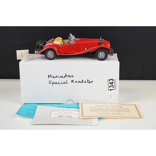 1343 - Franklin Mint The Mercedes 500 K Special Roadster diecast model in red, with certificates and tag, s... 