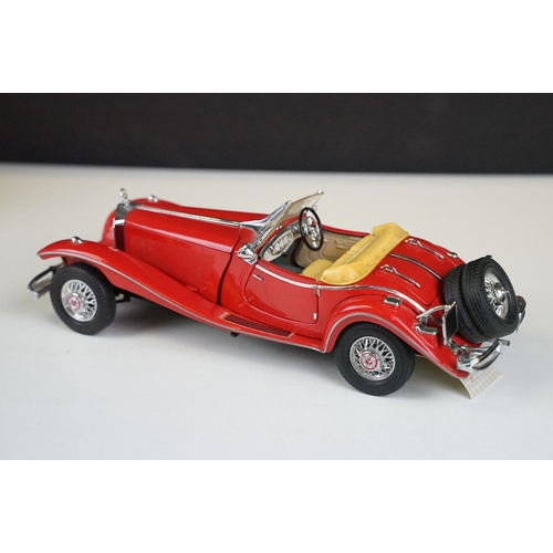 1343 - Franklin Mint The Mercedes 500 K Special Roadster diecast model in red, with certificates and tag, s... 