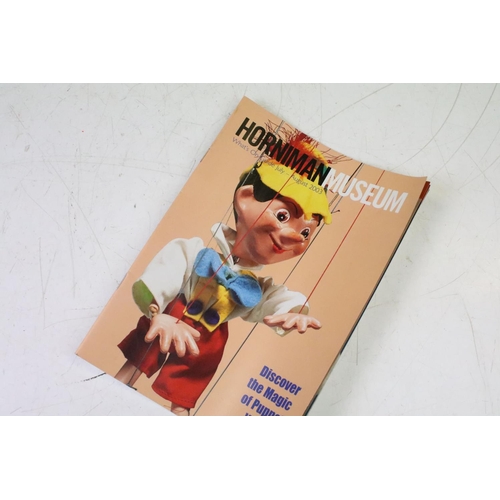 367 - Boxed Pelham Puppet Walt Disney Character Pinocchio (type SL). (Puppet has one foot detached, string... 