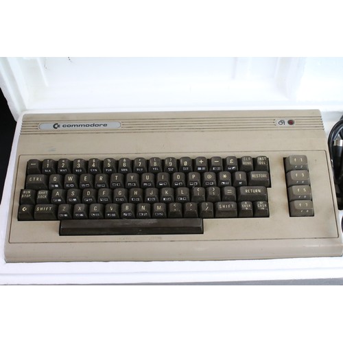 1430 - Retro Gaming - Collection of various Commodore retro gaming consoles, games and related items to inc... 