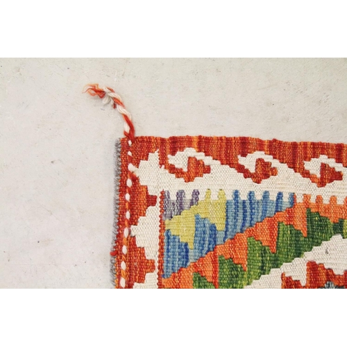 562 - Hand Knotted Woollen Chobi Kilim rug, 90cm x 56cm