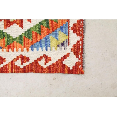 562 - Hand Knotted Woollen Chobi Kilim rug, 90cm x 56cm