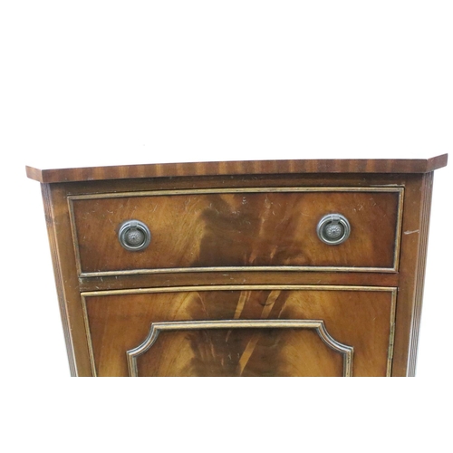 581 - Reproduction Regency Mahogany Side Cabinet with single drawer and cupboard, 51cm wide x 34cm deep x ... 