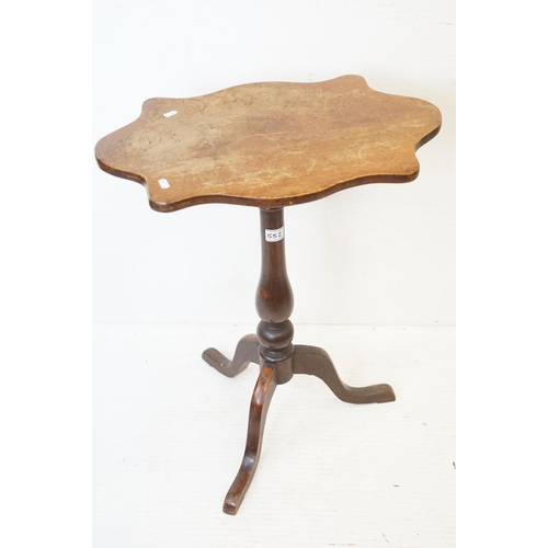 552 - 19th century Mahogany Pedestal Table with shaped top and raised on three swept legs, 53cm wide x 70c... 