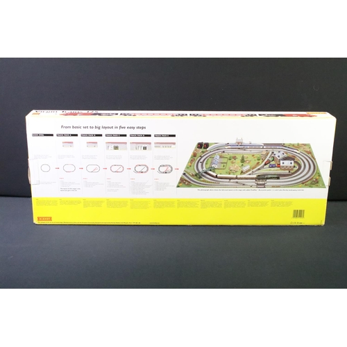 101 - Boxed Hornby OO gauge R1023 Virgin Trains 125 Electric Train Set, complete with Maiden Voyager locom... 