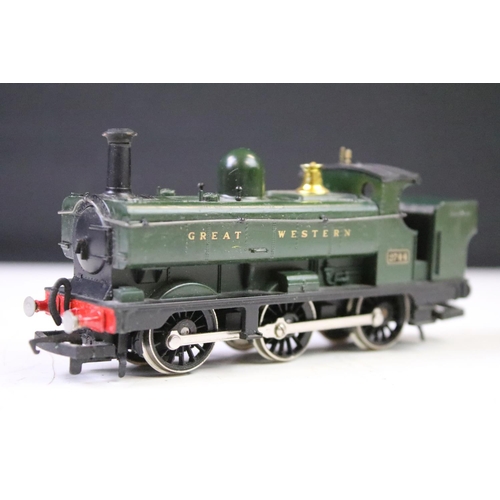 110 - Three boxed OO gauge locomotives to include Hornby R3027 BR Class 14XX 1444, Dapol D5 BR Overton Cas... 
