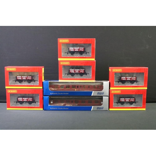 114 - 14 Boxed OO gauge items of rolling stock to include 12 x Hornby R6699 5 Plank Wagon Arenig Granite C... 