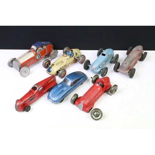 1270 - Seven early-to-mid 20th C play worn tinplate & diecast racing cars to include Hubley Kiddie Toy, Ren... 