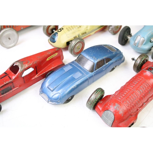 1270 - Seven early-to-mid 20th C play worn tinplate & diecast racing cars to include Hubley Kiddie Toy, Ren... 