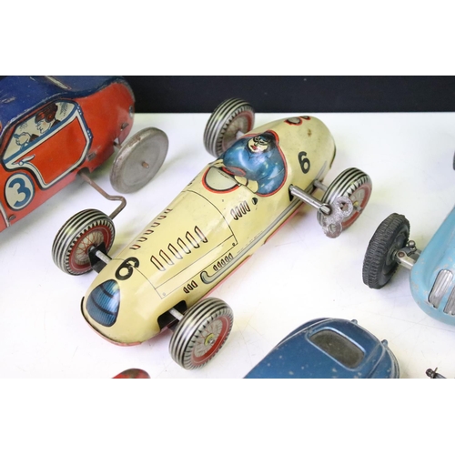 1270 - Seven early-to-mid 20th C play worn tinplate & diecast racing cars to include Hubley Kiddie Toy, Ren... 