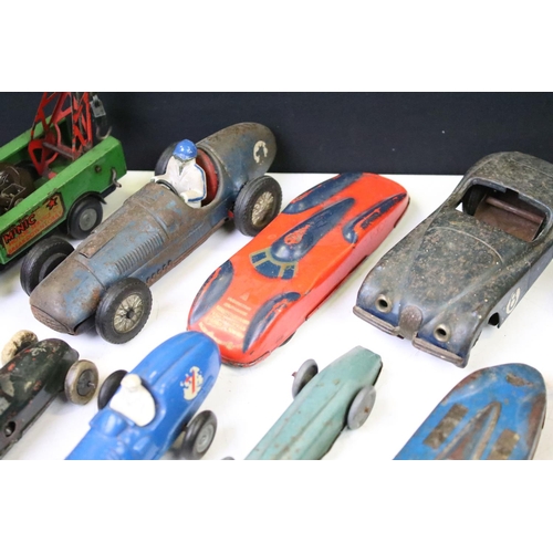 1272 - Collection of 16 early-to-mid 20th C play worn tin plate / clockwork models to include 2 x Triang Mi... 