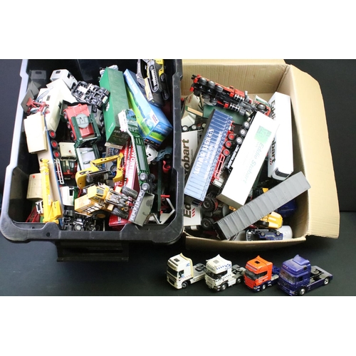 1214 - Large collection of unboxed diecast models to include mainly haulage models featuring trucks and tra... 