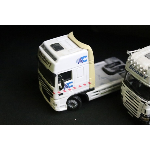 1214 - Large collection of unboxed diecast models to include mainly haulage models featuring trucks and tra... 