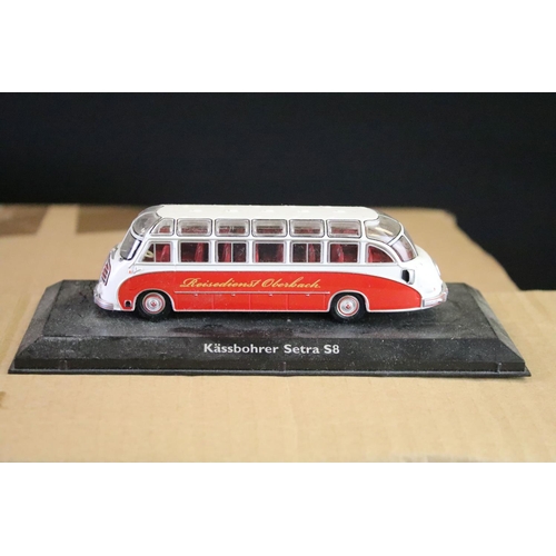 1216 - 35 Atlas Editions Classic Coaches Collection diecast models, together with a quantity of associated ... 