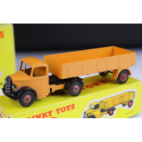 1368 - Three boxed Dinky diecast models to include 409 Bedford Articulated Lorry, 401 Coventry Climax Fork ... 