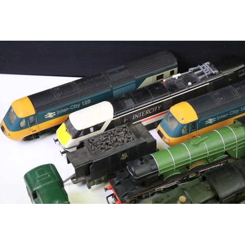123 - 14 OO gauge locomotives to include Hornby Duchess of Sutherland, Graham Farish 9410 0-6-0 GWR Loco, ... 