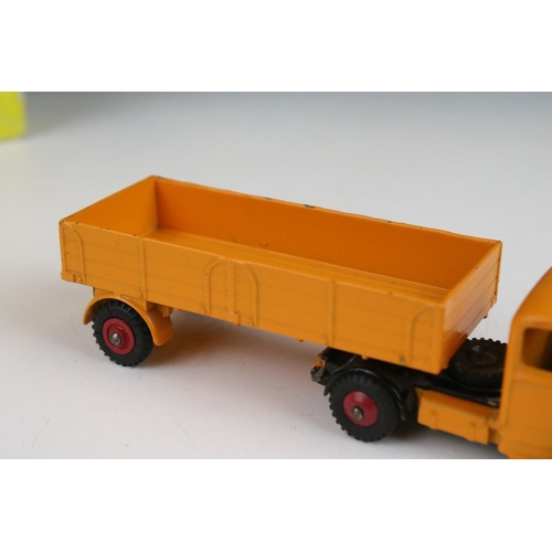 1368 - Three boxed Dinky diecast models to include 409 Bedford Articulated Lorry, 401 Coventry Climax Fork ... 