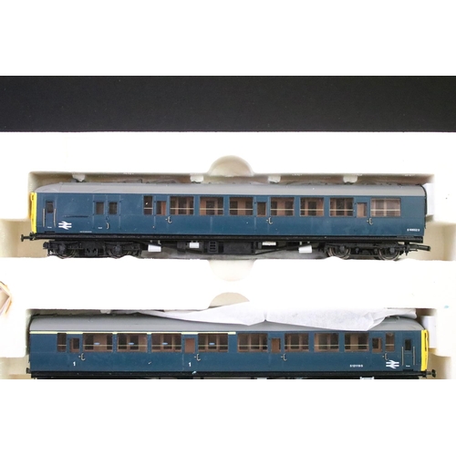 125 - Boxed Hornby OO gauge R3258 British Railways 2 BIL 2086 Train Pack