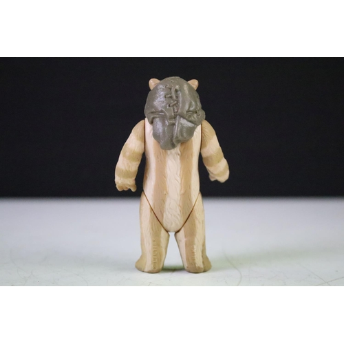 1526 - Star Wars - Four original Star Wars figures to include 1 x Original Last 17 figure featuring Warok w... 