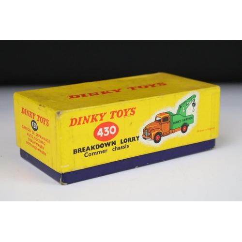 1372 - Boxed Dinky 430 Breakdown Lorry Commer chassis diecast model, vg with gd box