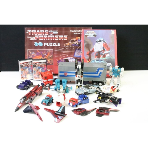 1530 - Collection of various Transformers toys to include 11 x Hasbro Takara G1 Transformers to include Twi... 