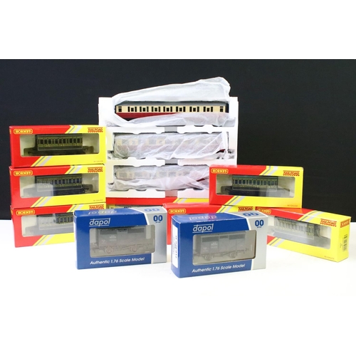 136 - Nine boxed OO gauge items of rolling stock to include 7 x Hornby (6 x R4672 SR 4 Wheel Coach & 1 x R... 