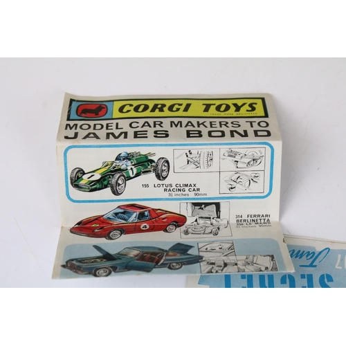 1379 - Two boxed Corgi TV related diecast models to include 261 James Bond 007 Aston Martin DB5 with ejecto... 