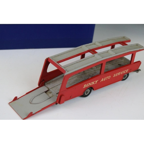 1383 - Two boxed Dinky Supertoys diecast models to include 984 Car Carrier and 985 Trailer for Car Carrier,... 