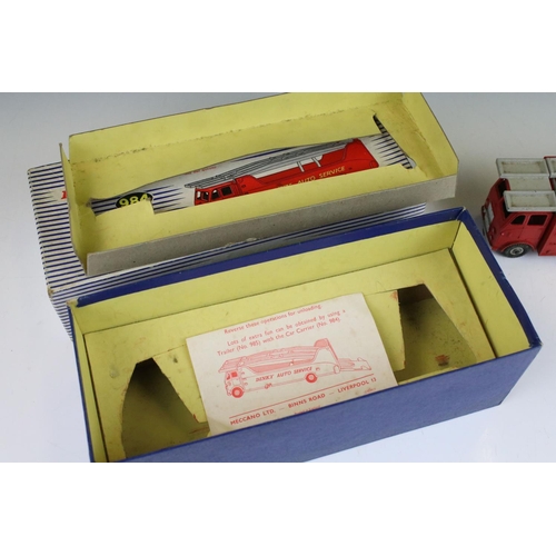 1383 - Two boxed Dinky Supertoys diecast models to include 984 Car Carrier and 985 Trailer for Car Carrier,... 