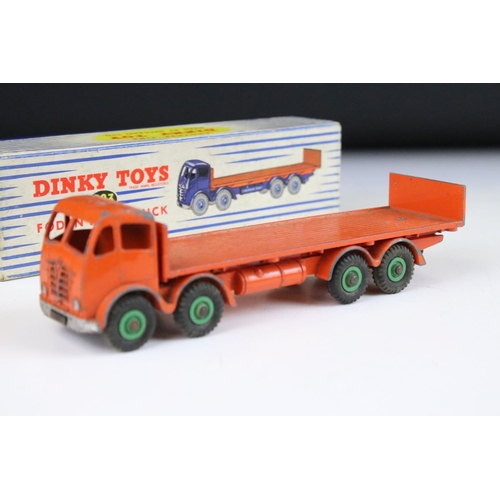 1388 - Three boxed Dinky Supertoys diecast models to include 902 Foden Flat Truck in blue cab & chassis wit... 