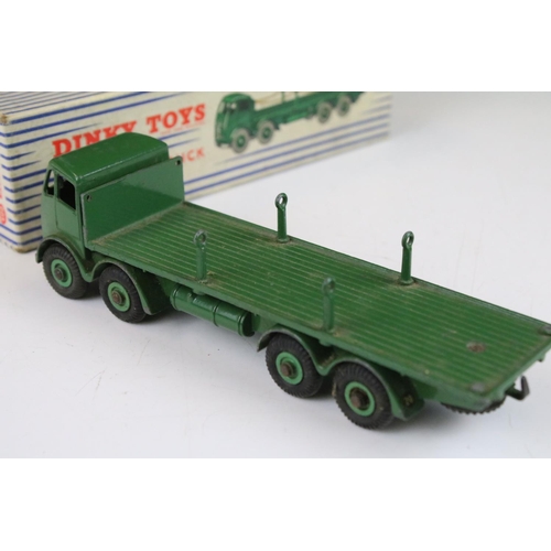 1388 - Three boxed Dinky Supertoys diecast models to include 902 Foden Flat Truck in blue cab & chassis wit... 