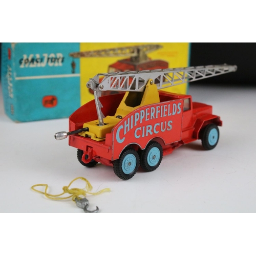 1391 - Two boxed Corgi Major diecast models to include 1127 Simon Snorkel Fire Engine & 1121 Chipperfield C... 