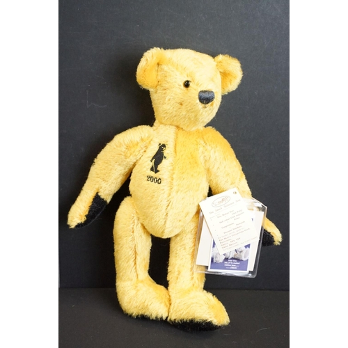 386 - Collection of nine Dean's Rag Book teddy bears to include Hugo 2001 Membership Bear with COA No. 141... 