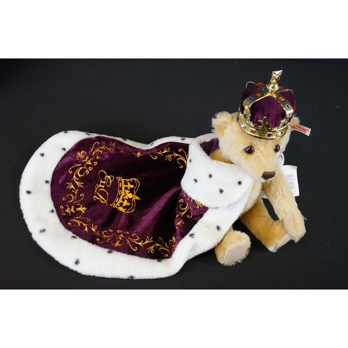 388 - Steiff - Boxed ltd edn Steiff 664359 Queen Elizabeth II Coronation Bear in original box, 1120/1953 p... 