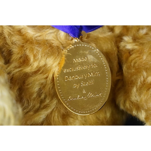 390 - Steiff - Collection of five Steiff teddy bears to include 660740 Queen Elizabeth II Golden Jubilee (... 