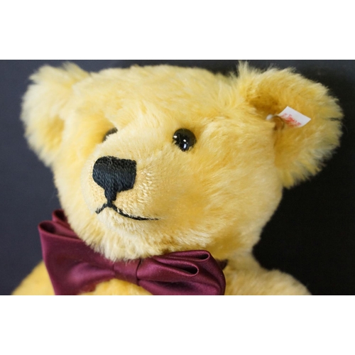 390 - Steiff - Collection of five Steiff teddy bears to include 660740 Queen Elizabeth II Golden Jubilee (... 