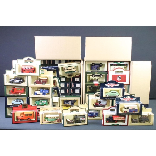 1239 - Collection of around 180 boxed diecast models to include mainly Lledo Days Gone, Days Gone Vanguards... 