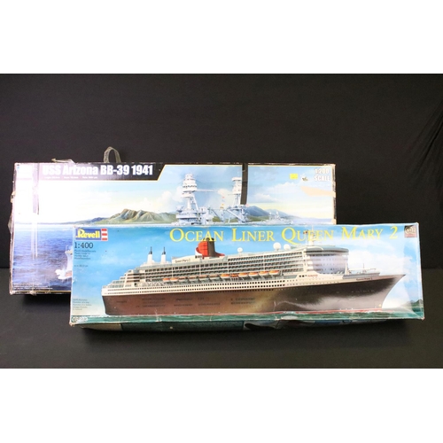 190 - Two boxed plastic model kits to include Trumpeter 03701 1/200 USS Arizona BB-39 1941 & 05223 1/400 C... 