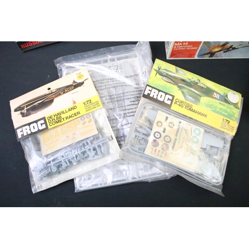 191 - 20 Boxed / bagged plastic model kits, mostly 1/72 scale, to include ESCI (no.s 8047 Russian Tank, 80... 