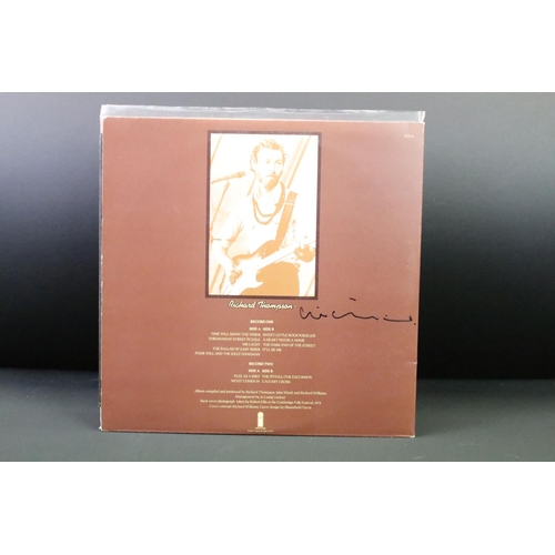 141 - Vinyl / Autographs - 4 Signed Richard Thompson albums, also including signatures by: Linda Thompson,... 