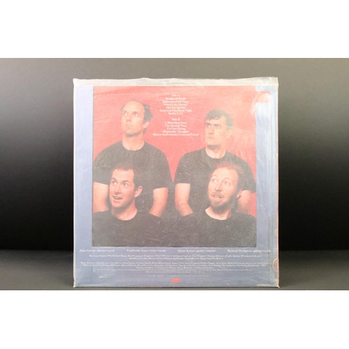 141 - Vinyl / Autographs - 4 Signed Richard Thompson albums, also including signatures by: Linda Thompson,... 