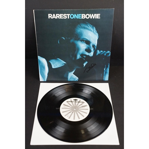 293 - Vinyl / Autographs - 15 David Bowie and related albums signed by members of David Bowie’s band and o... 