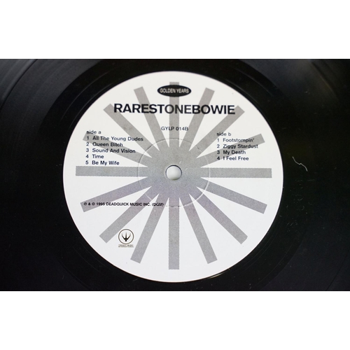 293 - Vinyl / Autographs - 15 David Bowie and related albums signed by members of David Bowie’s band and o... 