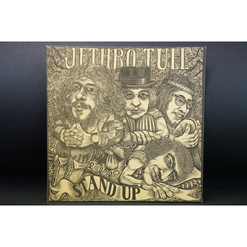 189 - Vinyl - 4 Jethro Tull albums to include: This Was, Stand Up (pop up sleeve), Aqualung, Thick As A Br... 