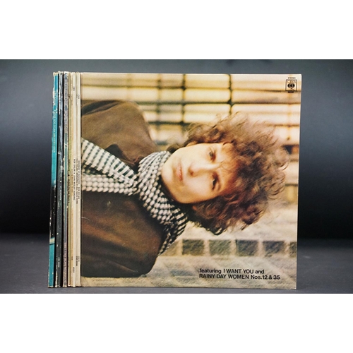 283 - Vinyl - 9 Bob Dylan albums to include: Blonde On Blonde (double), Highway 61 Revisited, Bringing It ... 