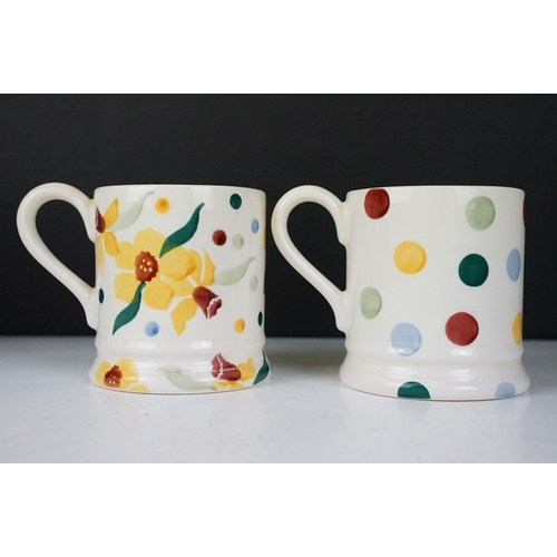 12 - A collection of Emma Bridgewater Polka ceramics to include a large bowl measuring approx 23.5cm in d... 