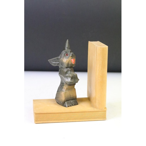 144 - Pair of Wooden Bookends in the form of Books and Carved Dogs, 13.5cm high